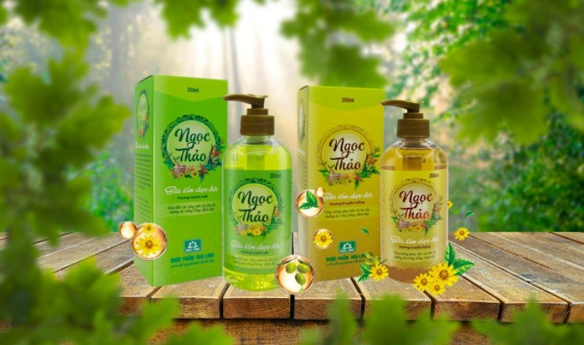 Sữa tắm dược liệu Ngọc Thảo giúp cung cấp độ ẩm hạn chế khô da