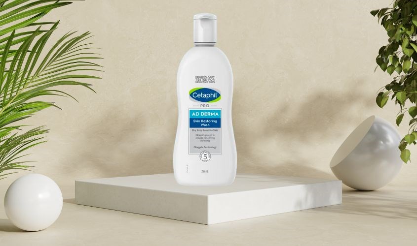 Sữa tắm dưỡng ẩm dịu lành cho viêm da cơ địa Cetaphil Pro AD Derma Wash