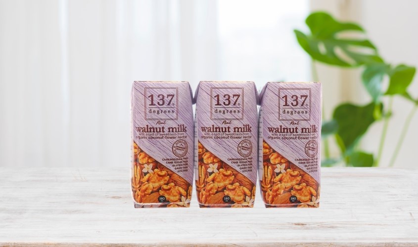 Lốc 3 hộp sữa hạt óc chó truyền thống 137 Degrees 180 ml (từ 1 tuổi)