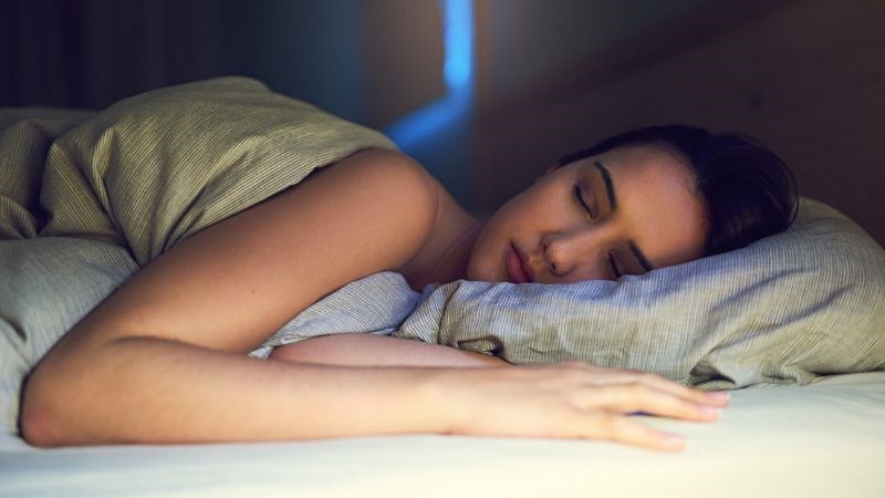 Ăn hạt óc chó giúp ngủ ngon hơn