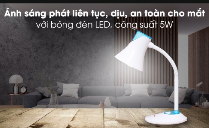 Đèn bàn học Điện Quang DKL15 (Bóng trắng) được trang bị bóng đèn LED với công suất 5W, cho ra ánh sáng dịu nhẹ, an toàn cho mắt