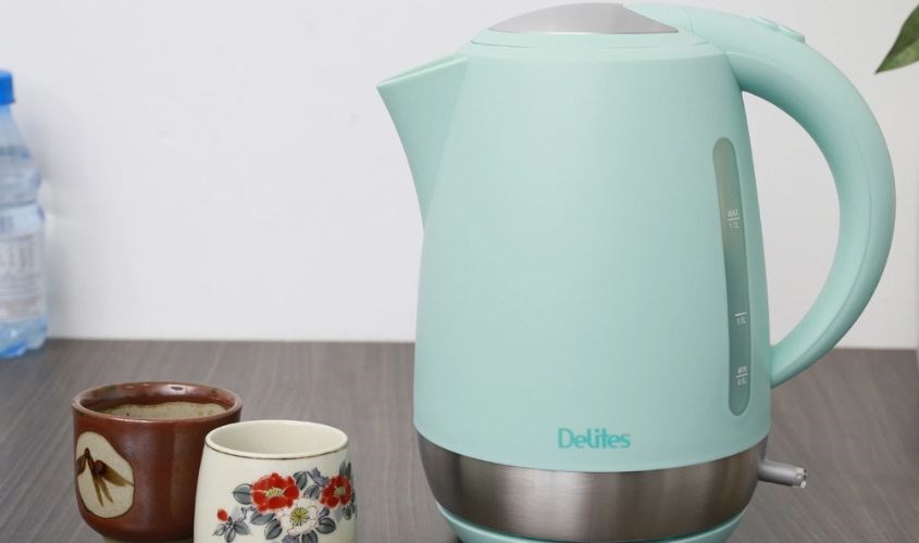 Bình đun siêu tốc Delites 1.7 lít ST17P03 Xanh 