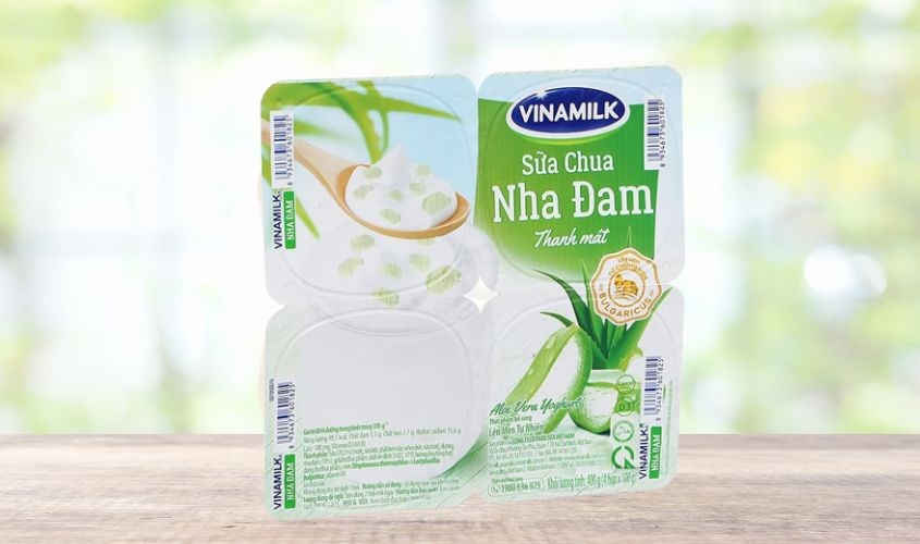 Lốc 4 hộp sữa chua trái cây Vinamilk vị nha đam 100g