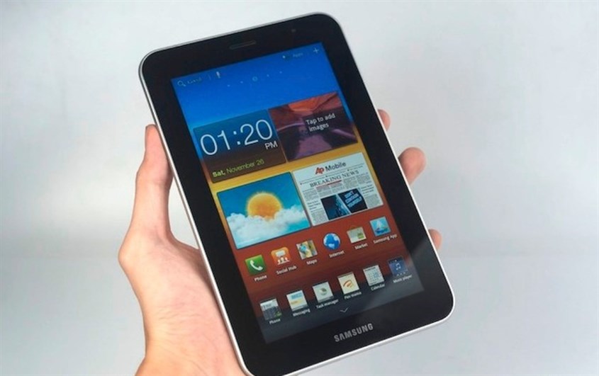 Samsung Galaxy Tab 7.0 Plus sử dụng giao diện TouchWiz UX