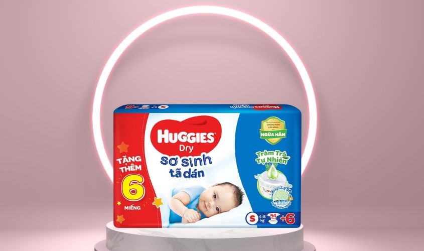 Tã dán Huggies Dry size S 54 + 6 miếng (4 - 8 kg)