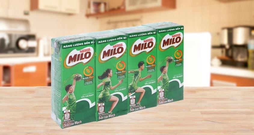 Thức uống dinh dưỡng Milo lúa mạch 4 hộp 180ml