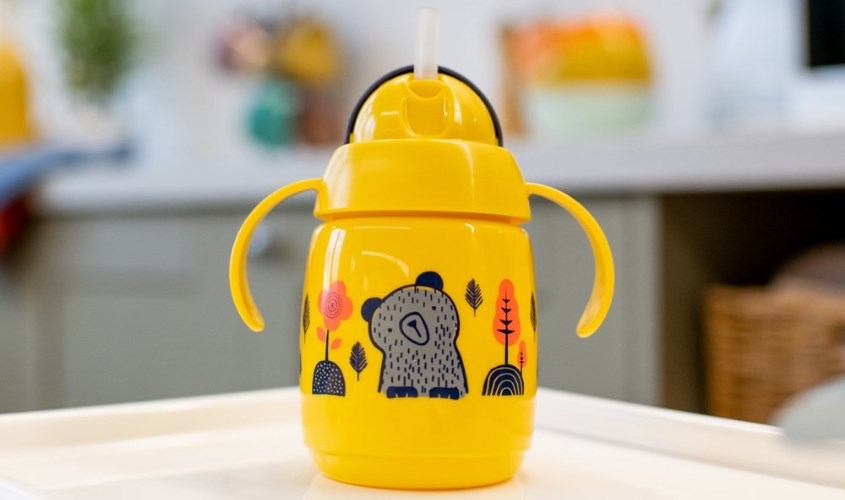 Bình tập uống nhựa PP Tommee Tippee SuperStar 447831 300 ml - Màu vàng (từ 6 tháng)