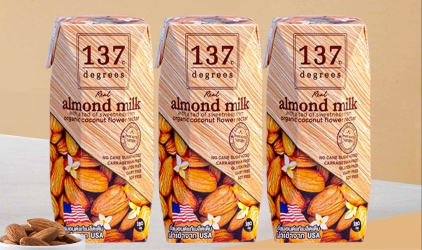 Lốc 3 hộp sữa hạt hạnh nhân truyền thống 137 Degrees 180 ml (từ 1 tuổi)