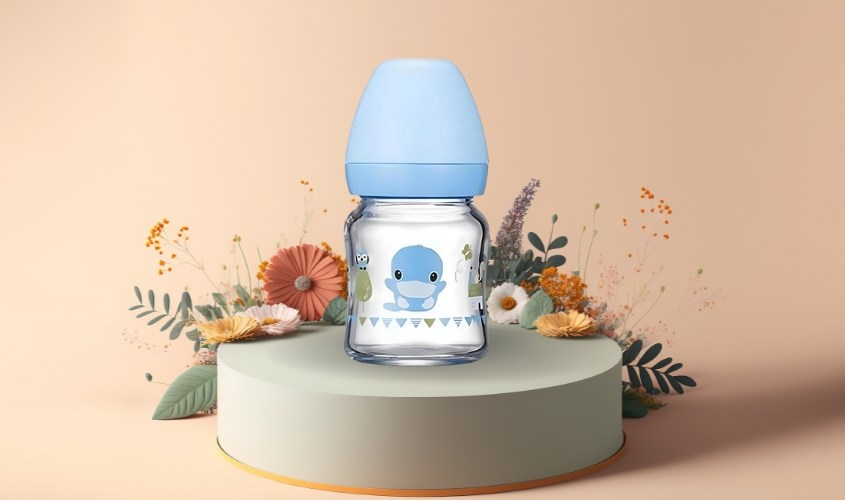 Bình sữa thủy tinh KuKu KU5864 cổ rộng 120 ml - Màu ngẫu nhiên (mọi độ tuổi)