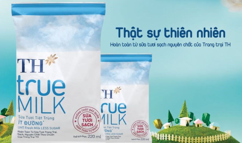 Sữa tươi TH true MILK ít đường 220 ml