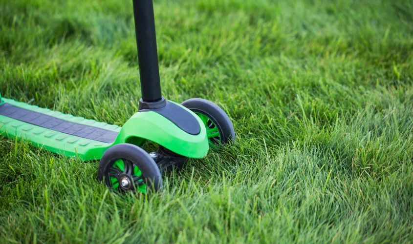 Bánh xe trượt có thể thay thế khi bị mòn, hỏng