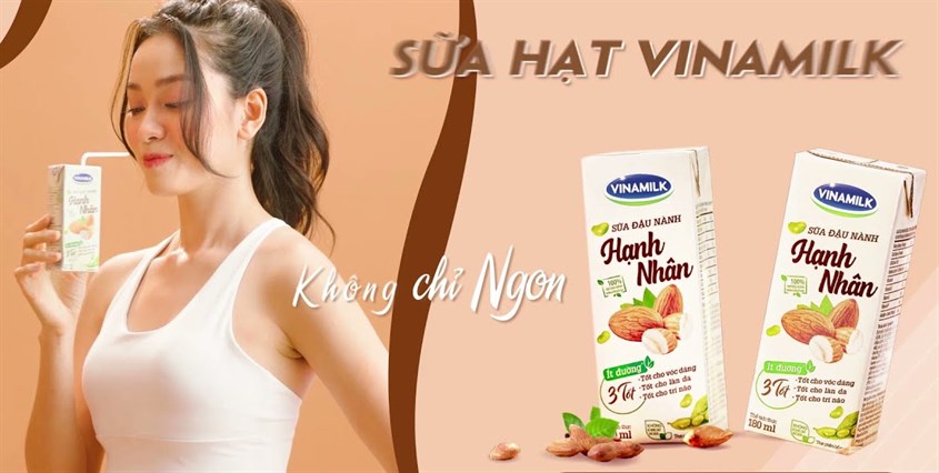 Sữa đậu nành hạnh nhân Vinamilk 180 ml