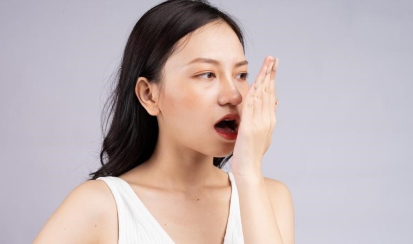 Máy tăm nước giúp bạn ngăn ngừa các triệu chứng sâu răng, hôi miệng