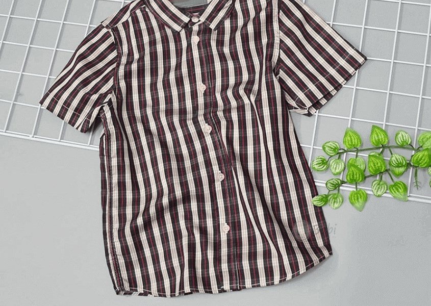 Chọn họa tiết kẻ sọc 