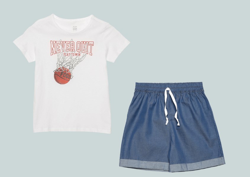 Phối áo thun với quần jean 