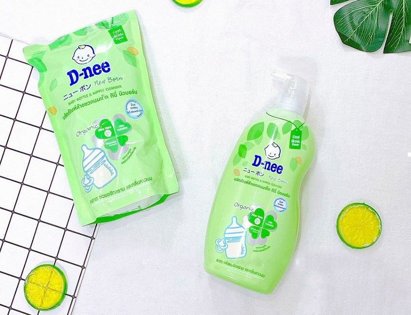 Làm sạch cặn bẩn, dầu mỡ, mùi tanh của sữa bám trên bình