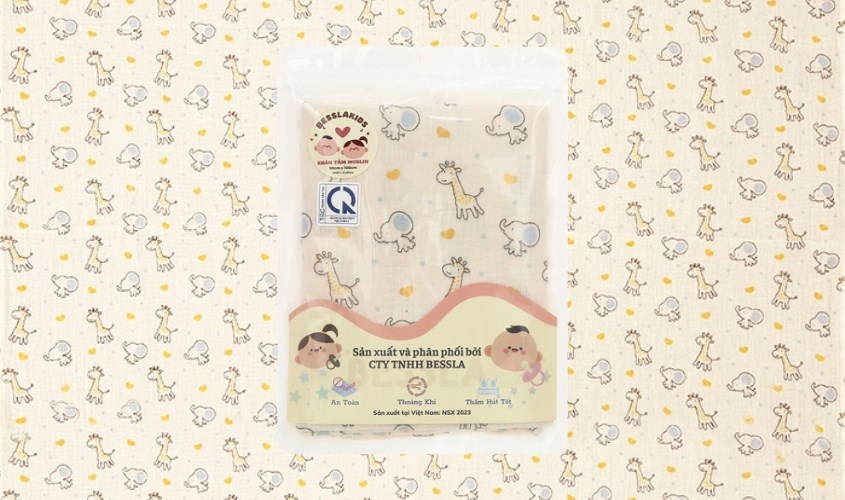 Khăn tắm cotton Bessla 2 lớp 90x100 cm - Hình thú