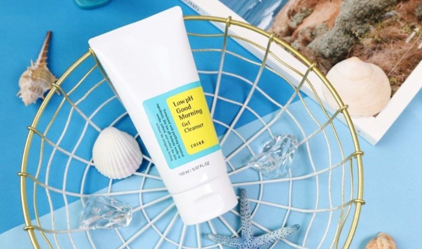Sữa rửa mặt Cosrx Low pH Good Morning Gel Cleanser