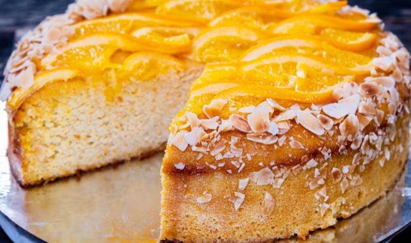 Có thể dùng 1 giọt tinh dầu cam làm bánh để tăng hương vị