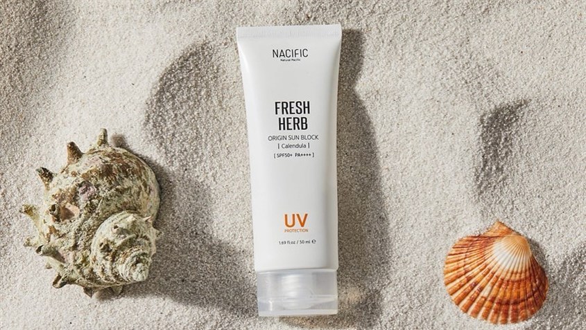 Kem chống nắng làm dịu và phục hồi da Nacific Fresh Herb SPF 50+ PA++++ 50 ml 