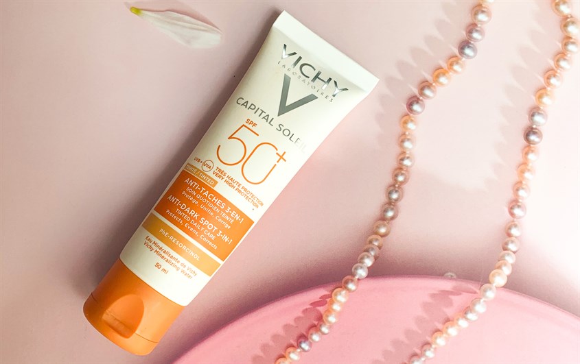 Kem chống nắng dưỡng da 3 trong 1 có màu Vichy Capital Soleil SPF 50+ PA++++ 50 ml