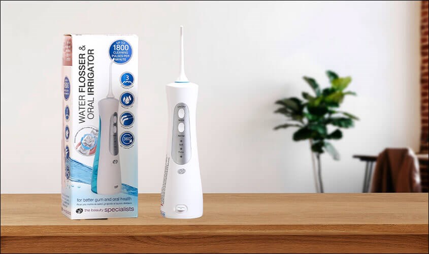 Máy tăm nước cầm tay Rio DCIR2