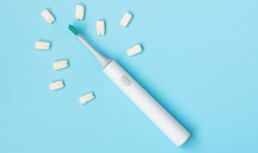 Bàn chải điện giúp làm sạch răng hiệu quả