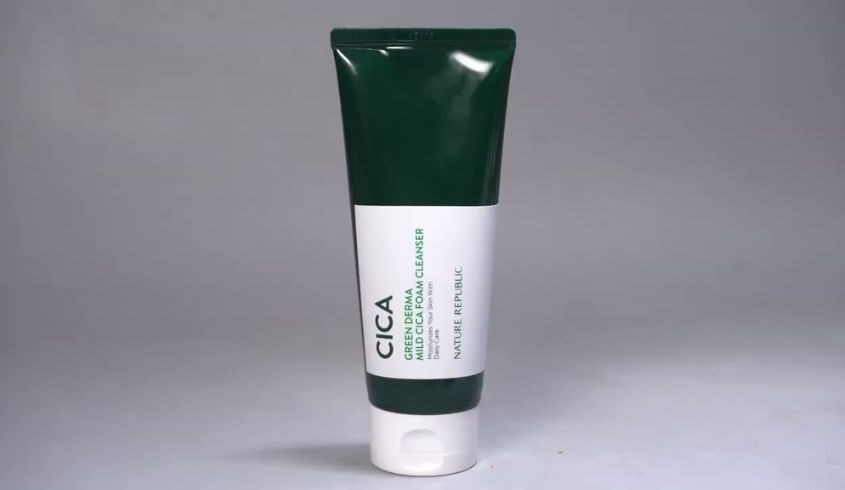 Chiết xuất rau má là thành phần chính của sản phẩm