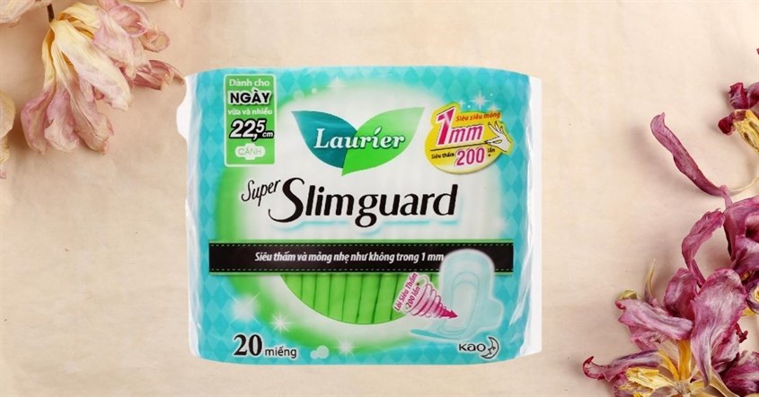 Băng vệ sinh ngày Laurier Super Slimguard siêu thấm có cánh 20 miếng