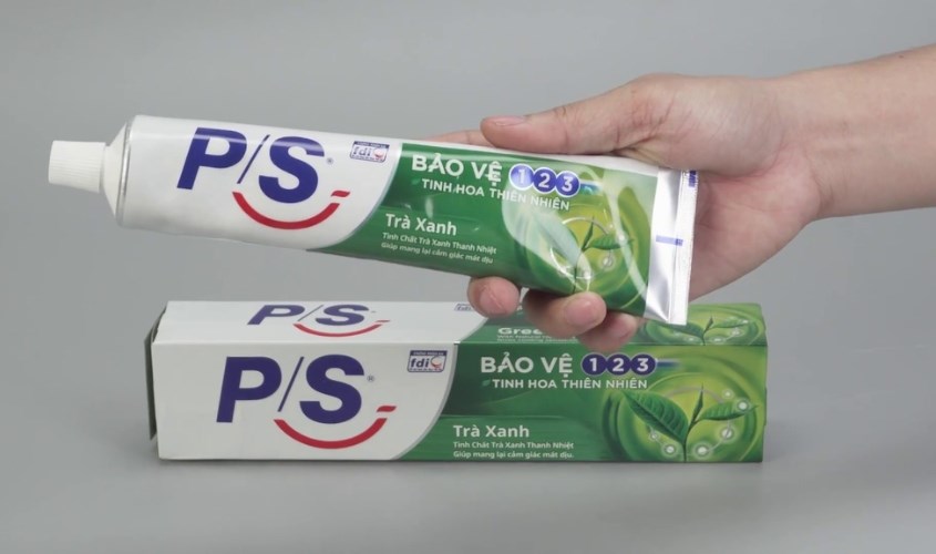 Kem đánh răng từ 6 tuổi P/S bảo vệ 123 tinh hoa thiên nhiên hương trà xanh 240g