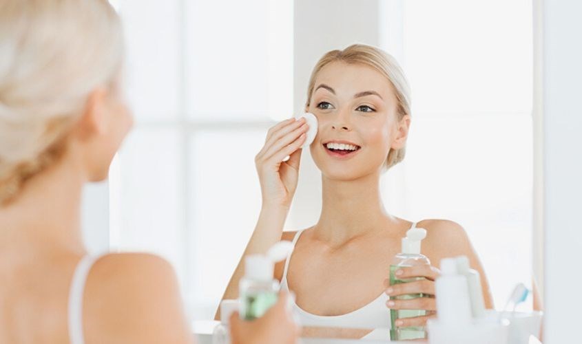 Mẹ bầu nên chọn Toner phù hợp kết hợp với sữa rữa mặt