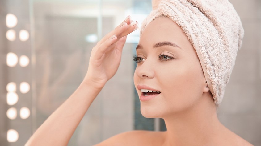 Cách bôi kem ủ tóc hiệu quả