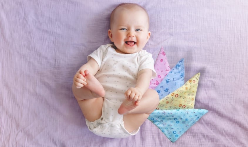 Cách thay tã chéo đúng chuẩn