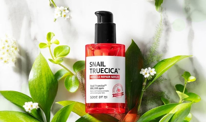 Tinh chất phục hồi da mờ thâm sẹo chiết xuất Ốc Sên Some By Mi Truecica Miracle Repair 50 ml