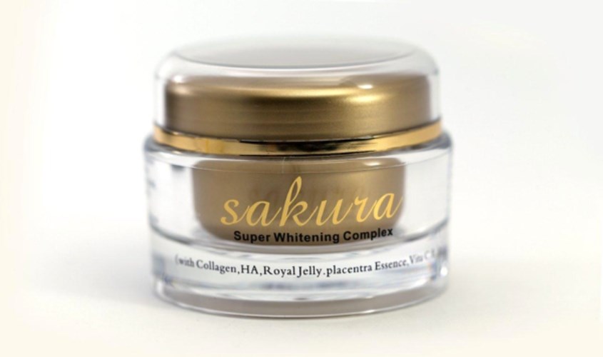 Kem dưỡng da chống lão hoá Sakura Super Whitening Complex