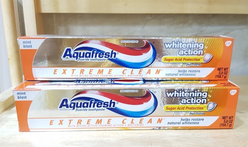 Kem đánh răng Aquafresh Extreme Clean