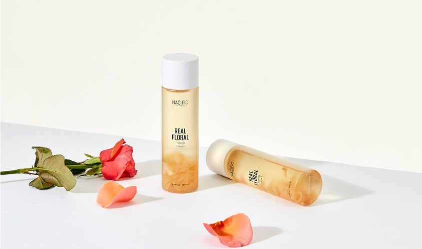 Toner làm dịu da Nacific Real Floral Calendula chiết xuất Hoa Cúc 180 ml