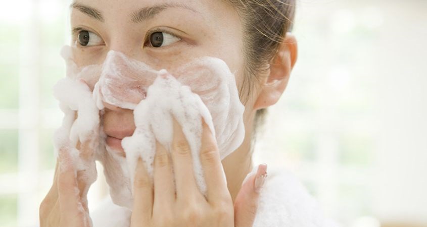 Đổi sữa rửa mặt giúp chị em tìm ra loại sản phẩm phù hợp với làn da