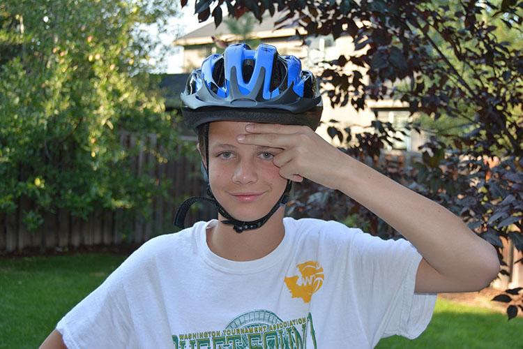 đội mũ đúng cách