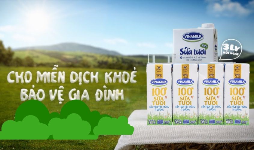 Lốc 4 hộp sữa tươi Vinamilk ít đường 180 ml