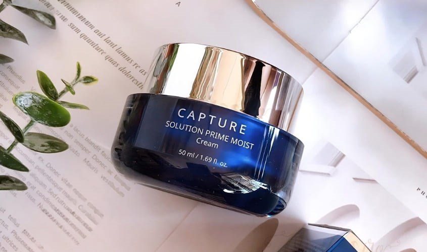 Kem dưỡng ẩm cho da dầu AHC Capture Moist Solution Max Cream màu xanh