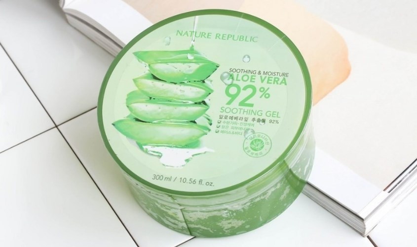 Gel dưỡng ẩm chiết xuất Lô Hội Nature Republic Soothing And Moisture Aloe Vera 300 ml