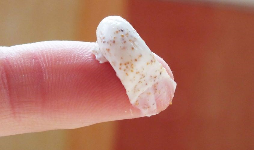 Sữa rửa mặt tẩy tế bào chết là gì?