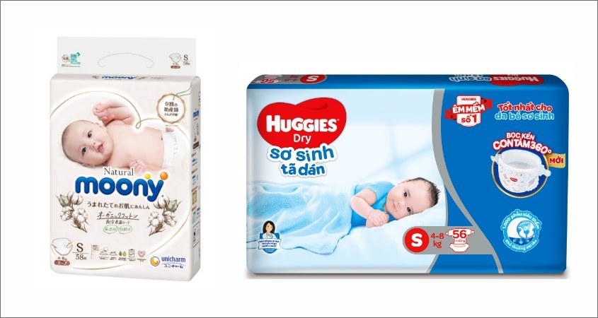 Tã dán Moony Natural size S và tã dán Huggies Dry size S