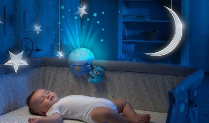 Giữ phòng của bé tối và yên tĩnh vào ban đêm