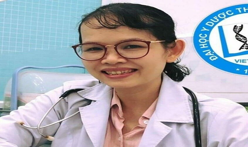 Bác sĩ Nhi Nguyễn Thị Trúc Linh luôn được cha mẹ săn đón