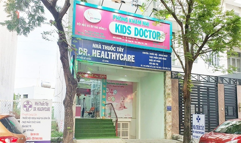 Phòng khám Kids Doctor luôn được cha mẹ tin cậy do có đội ngũ bác sĩ tận tâm