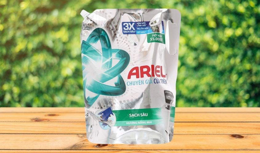 Nước giặt Ariel Sạch Sâu hương nắng mai túi 3.4 lít Nước giặt Ariel Sạch Sâu hương nắng mai túi 3.4 lít