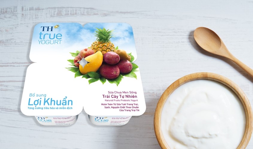 Lốc 4 hộp sữa chua trái cây TH true YOGURT vị trái cây 100g
