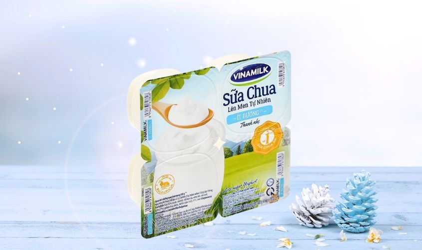 Lốc 4 hộp sữa chua ít đường Vinamilk 100g (từ 1 tuổi)
